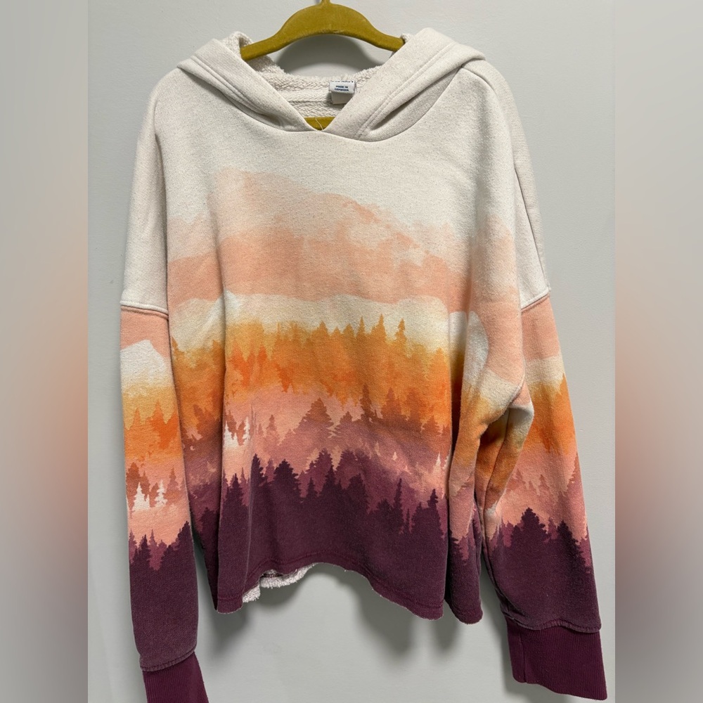 Old Navy Kids Mountain Pink, Purple, Orange Boxy Crop Hoodie - M
